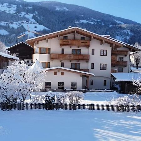 Landhaus Alpenherz Aschau Im Zillertal 외부 사진